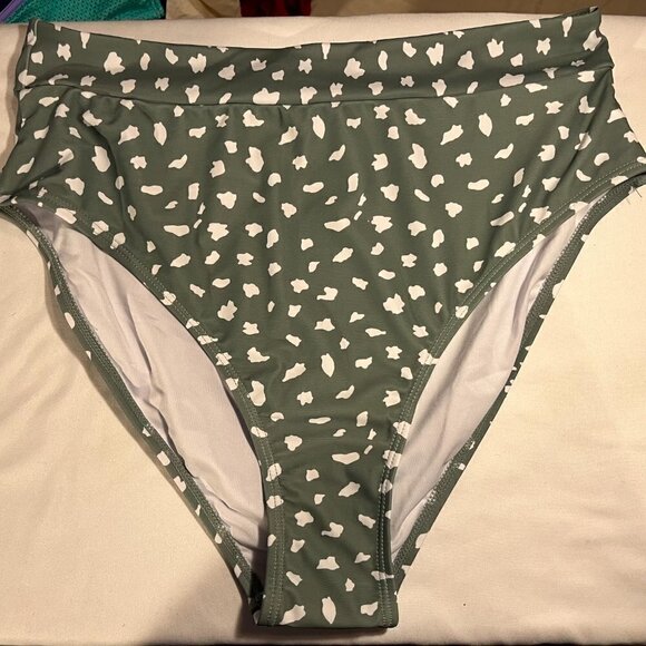 Women's Two Piece Bikini - Picture 4 of 5